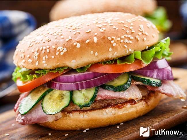 Бургеры в домашних условиях — 5 вкусных рецептов 3 Гамбургеры дома